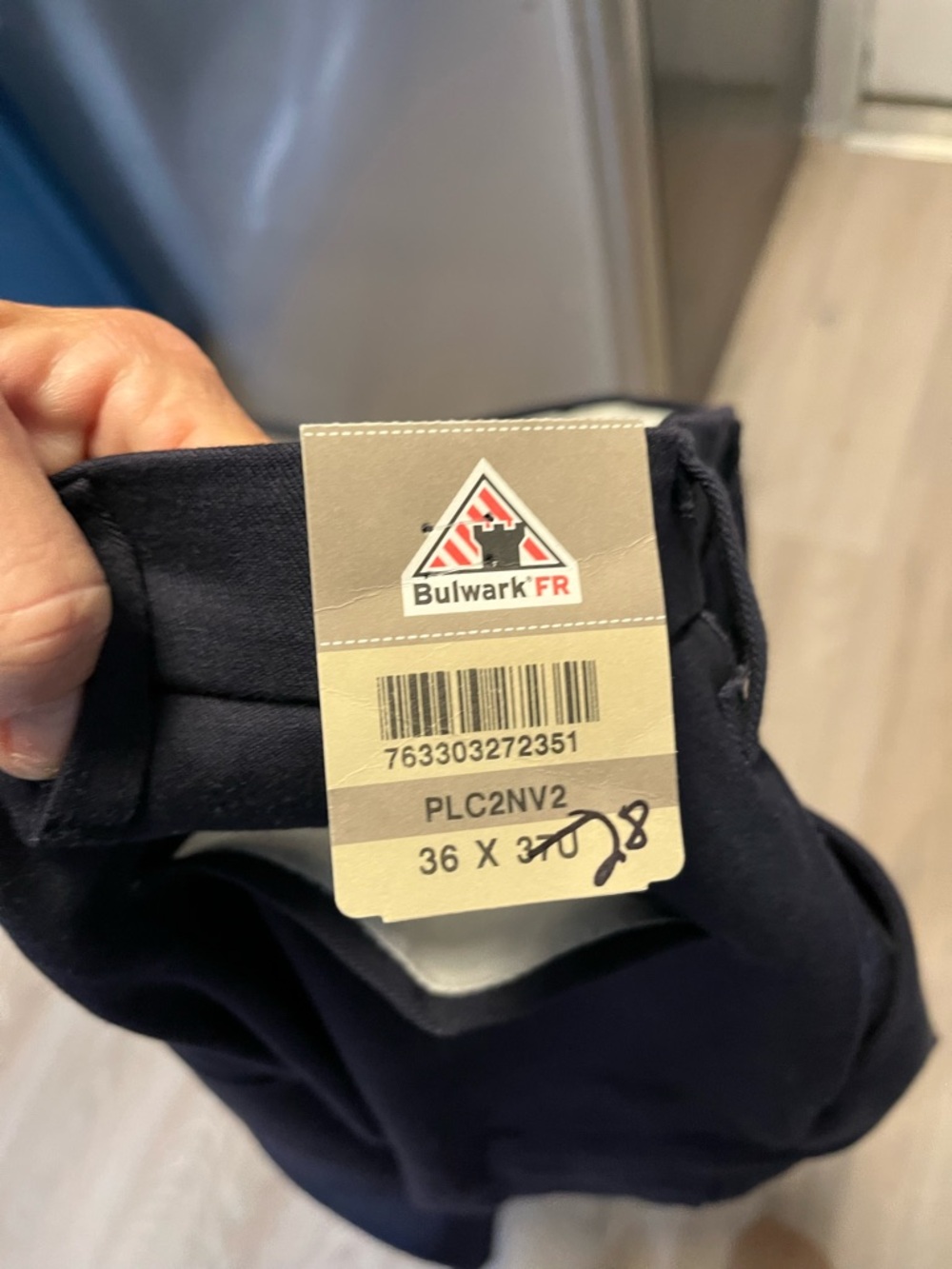 New Bulwark Fire Retardant Work Cargo Pants - Navy size 36/28 - Picture 4 of 6